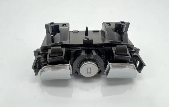 BMW 5 GT F07 Armrest lock 9142175