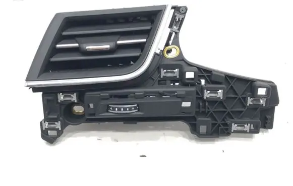 Rear air vent grill