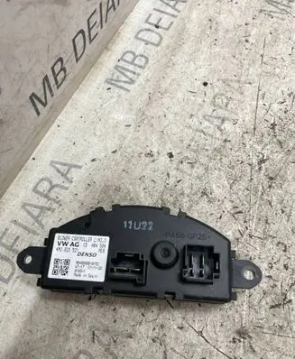 Volkswagen Touareg III Heater blower fan relay 4M0820521