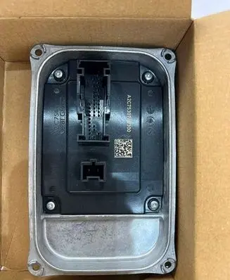 Mercedes-Benz B W247 LED ballast control module A2479004204