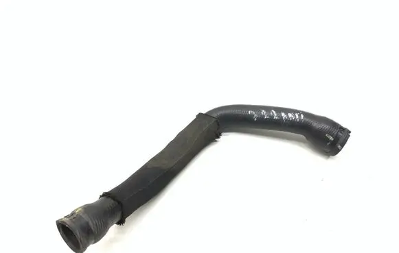 Maserati Quattroporte Engine coolant pipe/hose