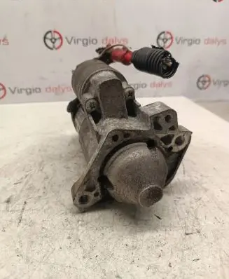Nissan Qashqai Starter motor M000T87881 8200306595