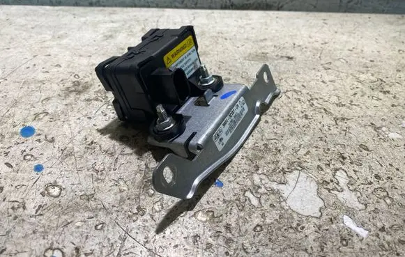 Volvo V50 ESP acceleration yaw rate sensor 10170103533 06W404
