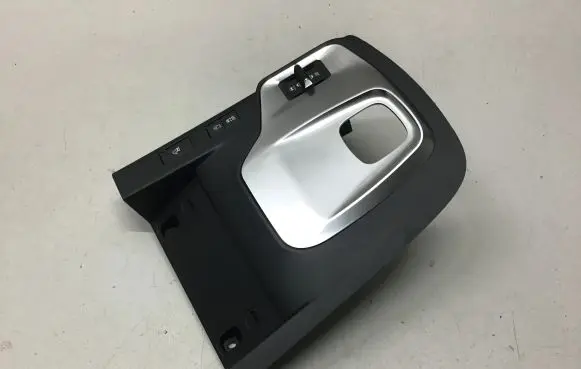 Jaguar E-Pace Gear shifter surround trim plastic J9C3045K08B J9C314B596AB