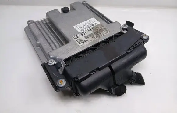 Audi A4 S4 B7 8E 8H Engine control unit/module ECU 03G906016LQKAS 03G906016LQ 0281013887