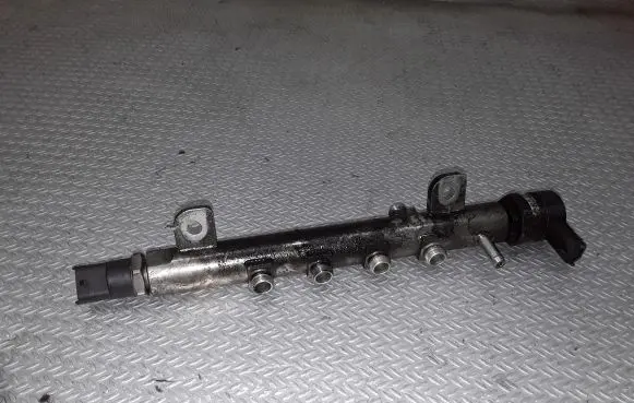 Opel Signum Fuel main line pipe 0445214057