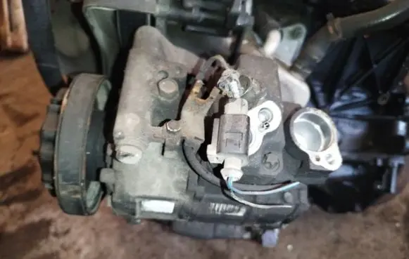 Audi A6 S6 C5 4B Air conditioning (A/C) compressor (pump) 4472208811