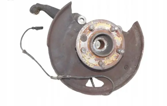 Land Rover Discovery 3 - LR3 Front wheel hub spindle knuckle RUB000234