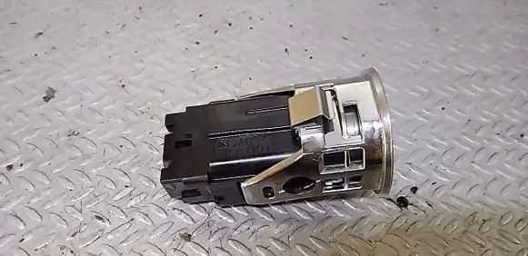 Toyota Corolla Verso AR10 Engine start stop button switch 15A710