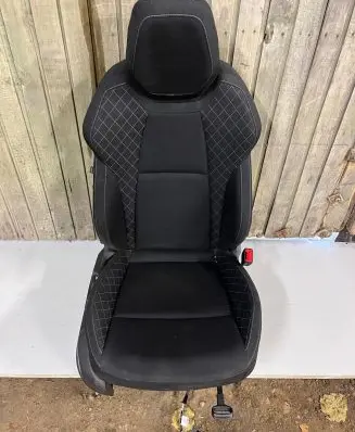 Skoda Karoq Front passenger seat 