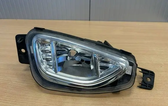 Ford Escape IV Front fog light LJ6B15A255AC