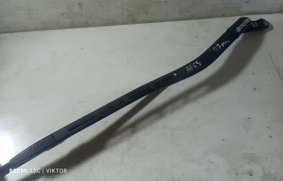 Audi A6 S6 C5 4B Front wiper blade arm 4B1955408D
