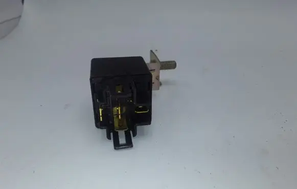 Hyundai Trajet Other relay 3916037120