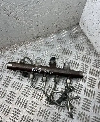 Nissan Qashqai Fuel main line pipe 8200704212 a2027000234 04400704217