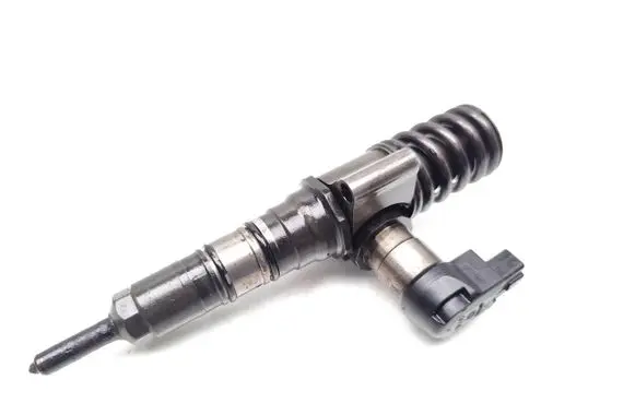 Audi A4 S4 B7 8E 8H Fuel injector 03G130073T
