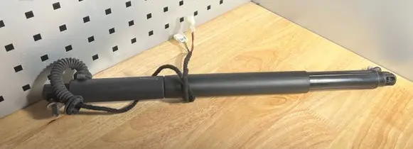 BMW X6 E71 Tailgate/trunk strut/damper 7332698 1144429 1052778