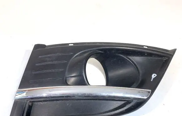 Citroen C4 I Picasso Front bumper lower grill 9680404077
