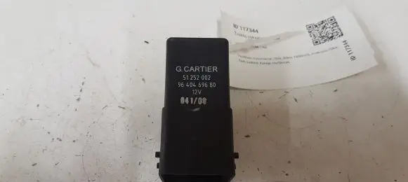 Citroen C4 I Glow plug pre-heat relay 51252002 9640469680