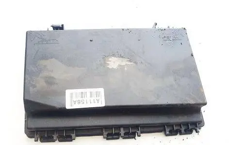 Opel Astra H Fuse box cover 13125865 74338200