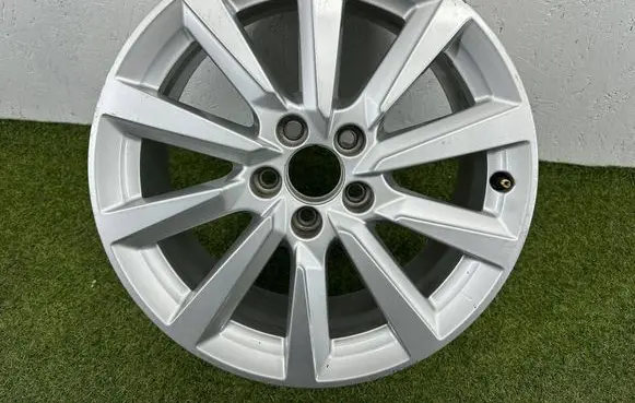 Audi A1 R16 alloy rim 82A601025C