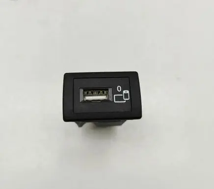 Mercedes-Benz CLS C257 USB socket connector A2138203200