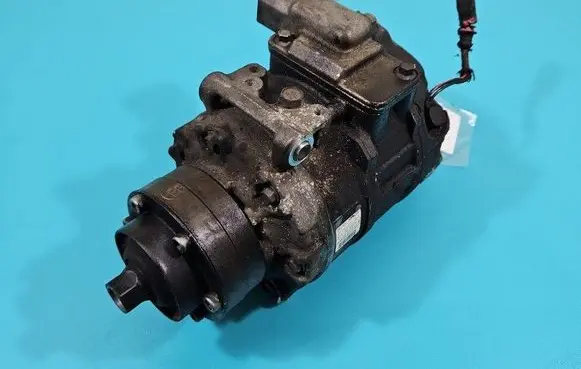 Audi Q7 4L Air conditioning (A/C) compressor (pump) 4E0260805Q IMPRK1459060