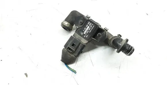 Volkswagen PASSAT B5.5 Air pressure sensor 036906051C 0261230053 8D0611850