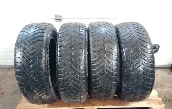 Volkswagen Golf IV R15 winter tire 