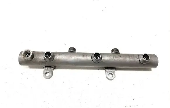 Audi A4 S4 B7 8E 8H Fuel main line pipe 059130090N 059130090