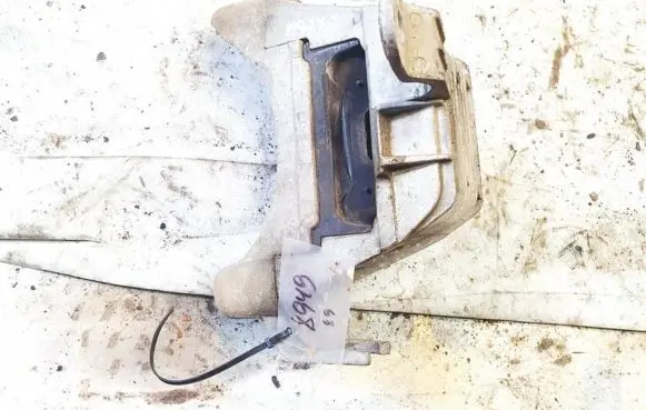 Chevrolet Cruze Engine mount bracket v06180
