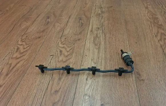 Renault Espace IV Fuel return line/hose 8200894668 8200762577 8200596291