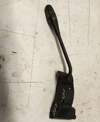 Mercedes-Benz E W211 Cruise control switch 0085452524 01311200