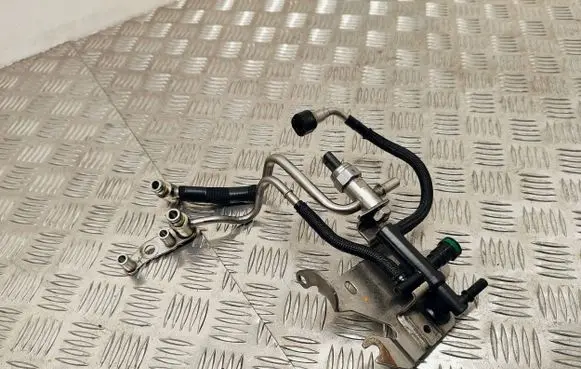 Ford Focus Fuel temperature sensor 9828711180