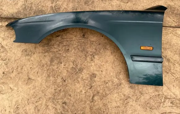 BMW 5 E39 Fender 