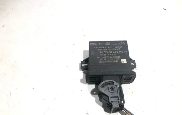 Citroen C4 I Picasso Light module LCM 9682408680