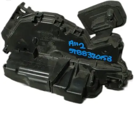 Volkswagen T-Roc Front door lock