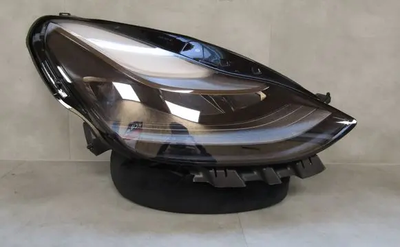 Tesla Model 3 Headlight/headlamp 151495300D 01531912 CW22222202124