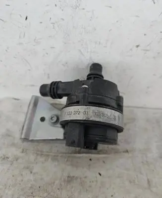 BMW M4 F82 F83 Electric auxiliary coolant/water pump 9147359 A0005001486