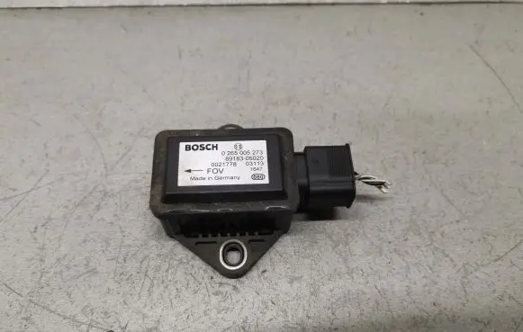 Toyota Avensis T250 ESP acceleration yaw rate sensor 0265005273 8918305020