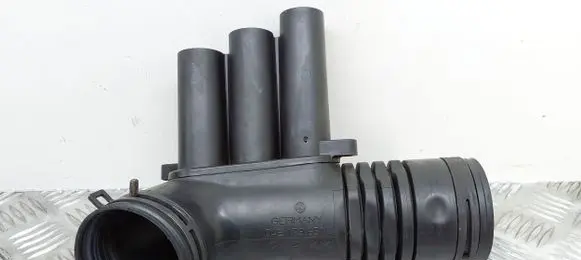 Volkswagen Golf VII Air intake duct part 04E129651C