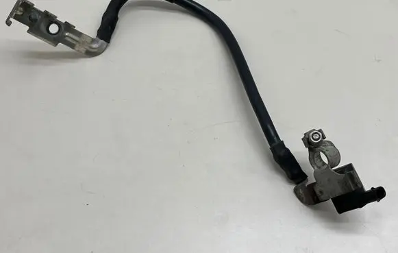 Volkswagen Touran III Negative earth cable (battery) 5QA915181D