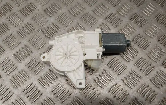 Mercedes-Benz GL X166 Front door window regulator motor A1669060201
