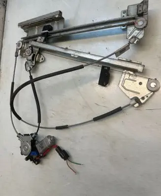 Mitsubishi Canter Front door window regulator with motor 3434