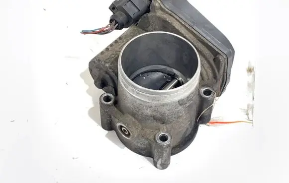 Skoda Roomster (5J) Engine shut-off valve 03C133062C