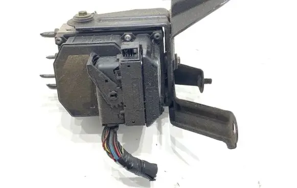 Toyota Corolla E120 E130 ABS Pump 895410F010