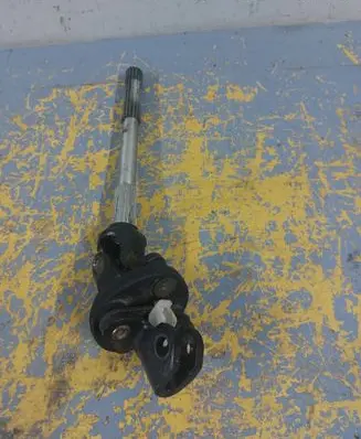 Volvo S60 Steering column universal joint 085010