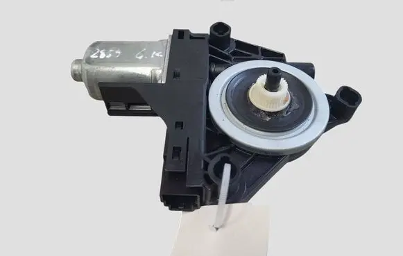 Volvo XC60 Rear door window regulator motor 966265102