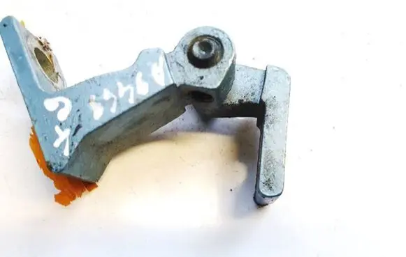 Seat Ibiza IV (6J,6P) Rear door lower hinge 8k0831401