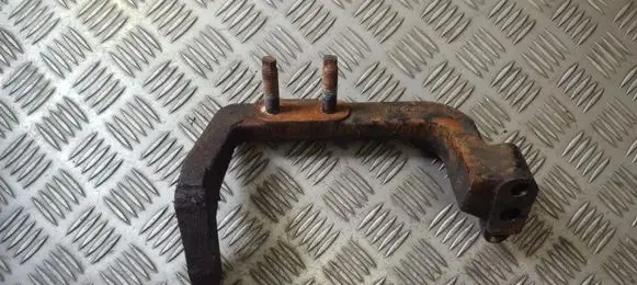 KIA Rio Engine mounting bracket 3D29
