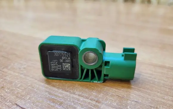 Volvo V50 Airbag deployment crash/impact sensor 30775521 DE2897